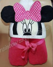 Mouse Mick and Min Hooded Towel