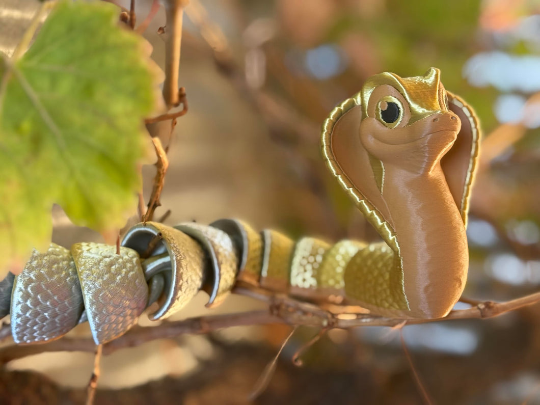 Cobra Gold/Silver Snake-Articulated 3D toy, fidget