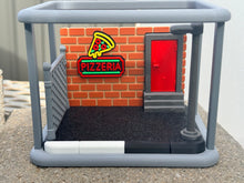 Raccoon pizza loving playset