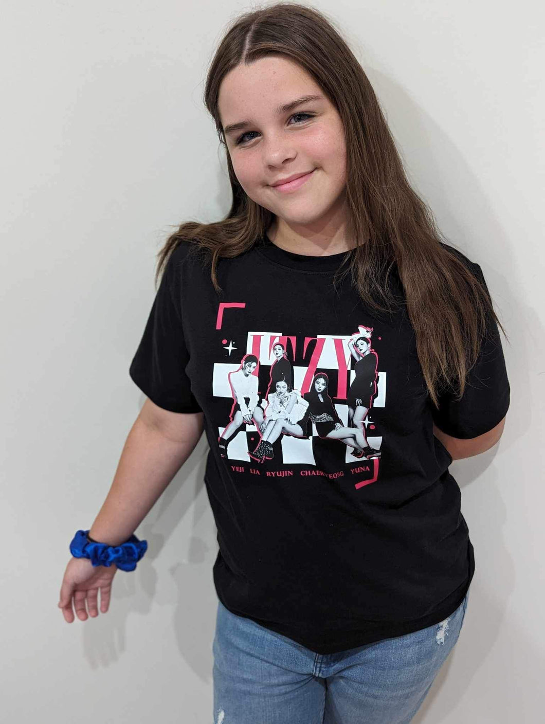 Itzy T-Shirt