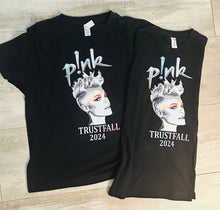 P!nk trustfall T-Shirt