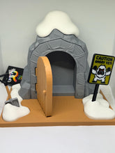 Angry Yeti 3D Diorama – Frosty Fun with a Fierce Twist!