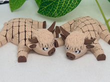 Highland Cow Cutie – Adorable Flexi Figurine