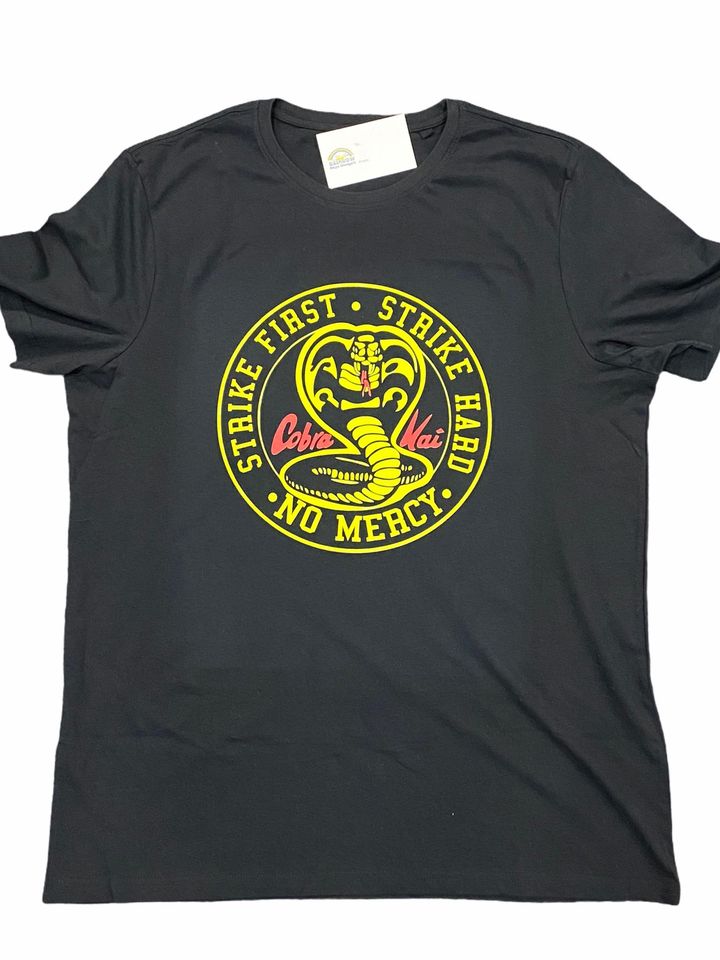 Cobra Kai No mercy Tshirt
