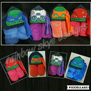 3D Coloured Turtles Hooded Towel