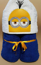 Minions Hooded Towel