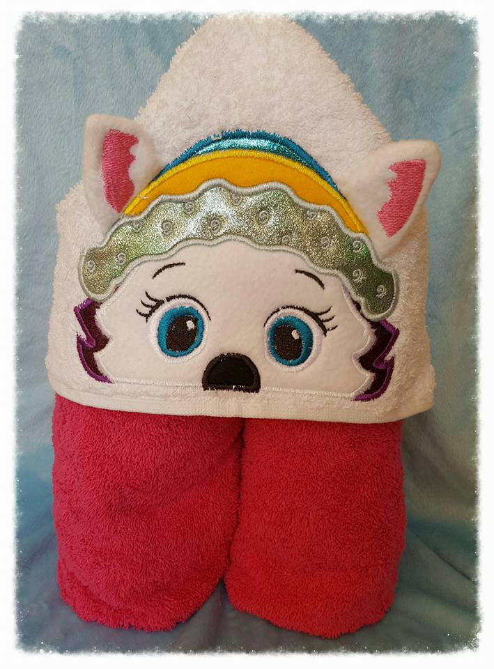 Girl Everest  Hooded Towel
