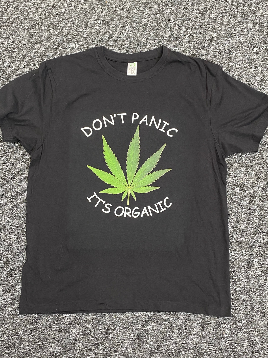 Don’t panic it’s organic mens T-shirt.