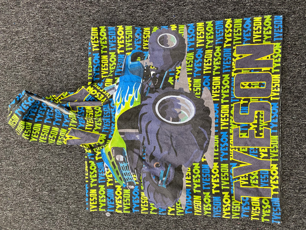 Monster truck Hooded poncho towel