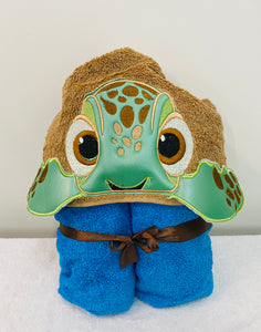 Turtle hooded towel