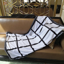 Custom throw blankets