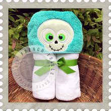 Skeleton Boy/Girl Hooded Towel