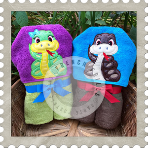 Snake Hooded Towel